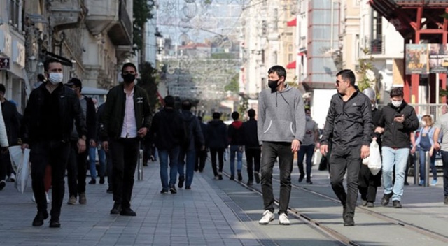Taksim Meydanı  ve İstiklal Caddesi&#039;nde maske zorunluluğu