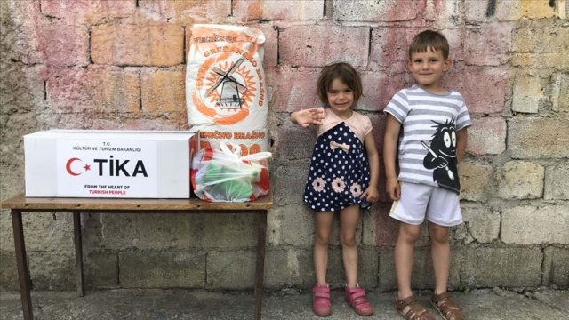 TİKA Karadağ'da Gıda ve Hijyen Destek Programı başlattı TİKA Karadağ'da Gıda ve Hijyen Destek Programı başlattı