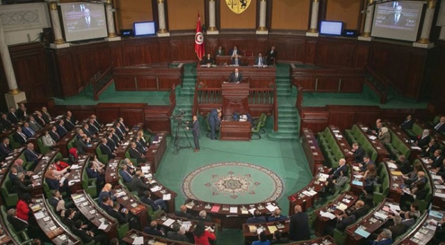 Tunus Başsavcılığı'ndan meclisin feshedilmesi çağrısına soruşturma Tunus Başsavcılığı'ndan meclisin feshedilmesi çağrısına soruşturma