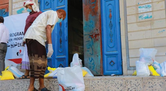 Türk Kızılay, Yemen&#039;de 3 bin 400 gıda kolisi dağıttı