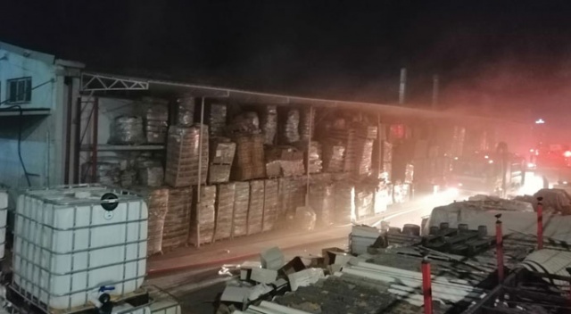Tuzla'da dezenfektan üretimi yapan fabrikada korkutan yangın