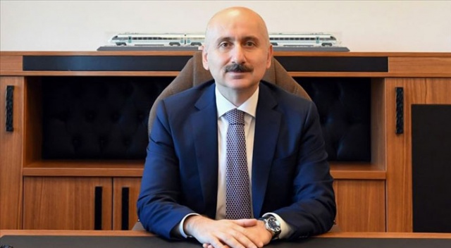 Ulaştırma ve Altyapı Bakanı Karaismailoğlu'dan "Anneler Günü" paylaşımı