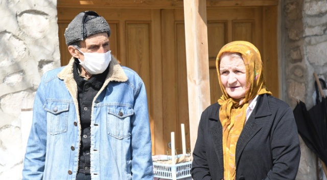 Virüsün ayırdığı çifti zabıta kavuşturdu