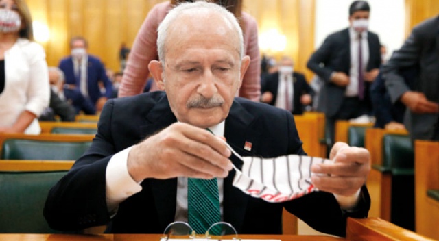 'Saygı'sızlığa yine arka çıktı 'Saygı'sızlığa yine arka çıktı