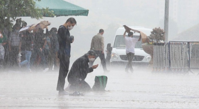 20 dakika yağmur, ardından sel, hortum, dolu ve güneş