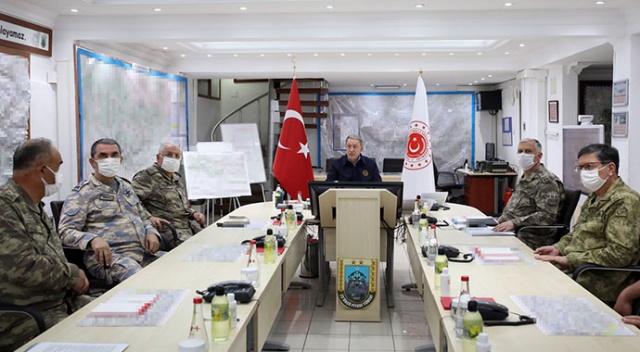 Milli Savunma Bakanı Akar: 700’den fazla hedef vuruldu