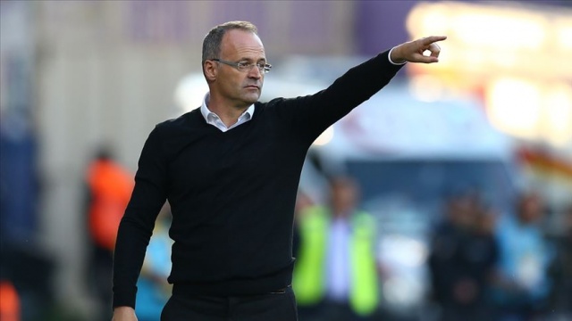 Bursaspor teknik direktör İrfan Buz ile prensipte anlaştı