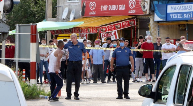 Ceza yedi, polislere saldırdı Ceza yedi, polislere saldırdı