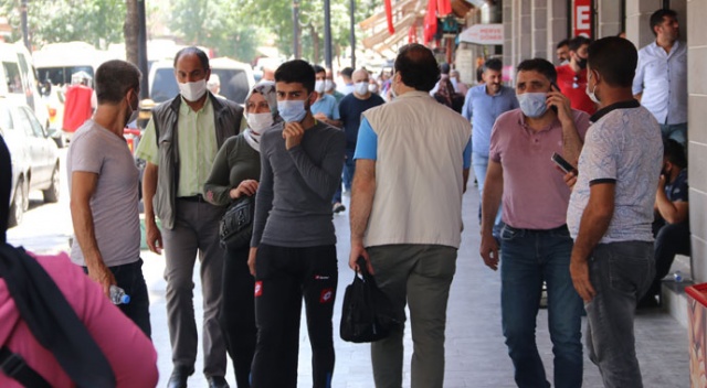 Diyarbakır'da koronavirüs nedeniyle 54 kişi hayatını kaybetti Diyarbakır'da koronavirüs nedeniyle 54 kişi hayatını kaybetti