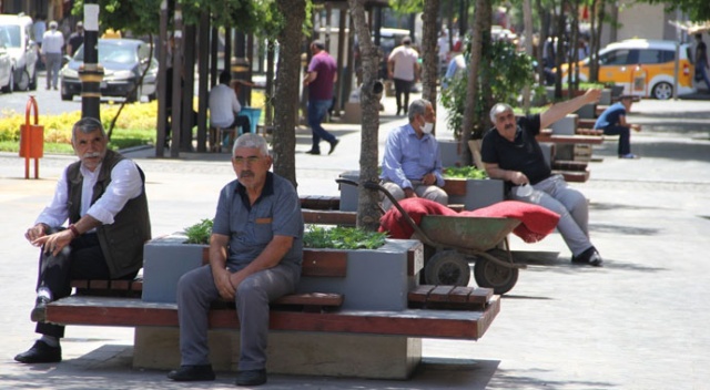 Diyarbakır'da son 6 günde 200 yeni vaka Diyarbakır'da son 6 günde 200 yeni vaka