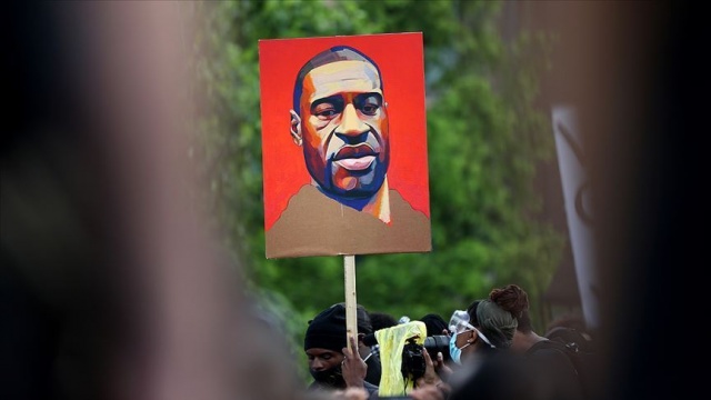 George Floyd'un kardeşi, BM'ye ABD'deki ırkçılıkla ilgili soruşturma komisyonu kurulması çağrısında bulundu George Floyd'un kardeşi, BM'ye ABD'deki ırkçılıkla ilgili soruşturma komisyonu kurulması çağrısında bulundu