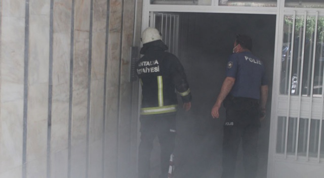 İlaçlama dumanının yangın zannetti, polisi alarma geçirdi İlaçlama dumanının yangın zannetti, polisi alarma geçirdi