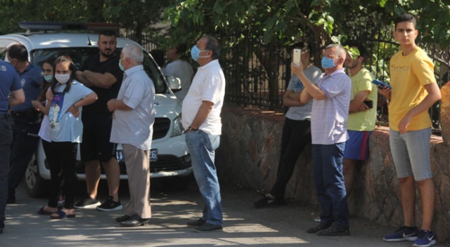 İntihar girişimini izlerken sosyal mesafeyi unuttular