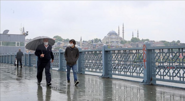 İstanbul, Ankara ve Bursa'da açık alanlarda maske zorunluluğu getirildi İstanbul, Ankara ve Bursa'da açık alanlarda maske zorunluluğu getirildi