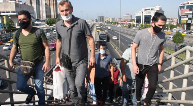 İstanbul’da yaya ve araç trafiği hareketliliği İstanbul’da yaya ve araç trafiği hareketliliği