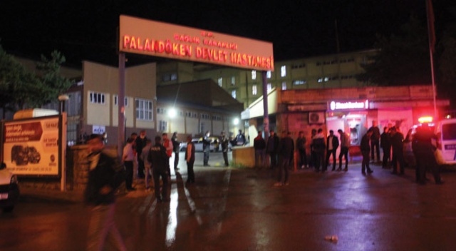 Kahvehanede başlayan silahlı çatışma, hastane bahçesine kadar devam etti