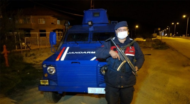 Karabük'ün en büyük köyü tekrar karantinaya alındı! Karabük'ün en büyük köyü tekrar karantinaya alındı!
