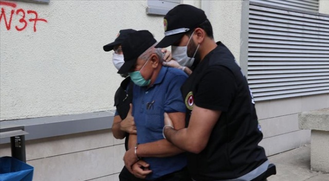 Kırmızı bültenle aranan uyuşturucu kaçakçılığı şüphelisi yurt dışında yakalanarak Türkiye'ye teslim edildi Kırmızı bültenle aranan uyuşturucu kaçakçılığı şüphelisi yurt dışında yakalanarak Türkiye'ye teslim edildi