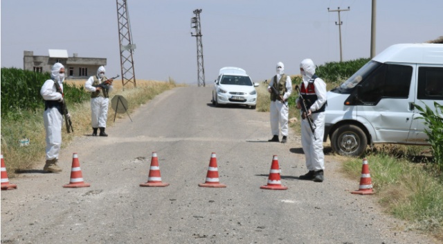 Kızının nişanına katıldı, korona virüs kaptı Kızının nişanına katıldı, korona virüs kaptı
