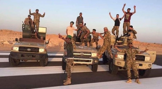 Libya ordusu ülkenin petrol kaynaklarını geri almaya hazırlanıyor
