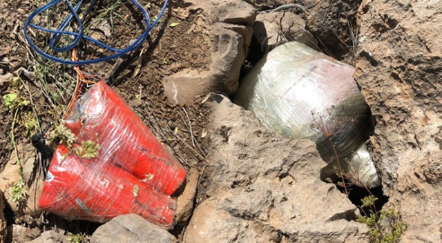 MSB: Hakkari'de RPG-7 roket başlığı ve C4 ile güçlendirilmiş iki EYP imha edildi