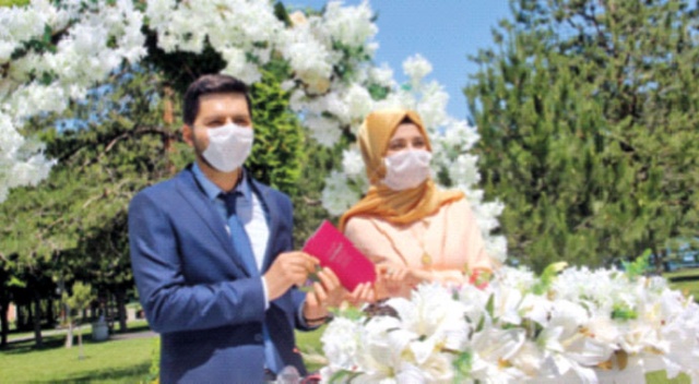 Nikâh kriterleri: Tokalaşma yok, toplu fotoğraf çekilmeyecek