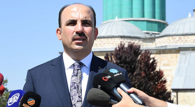 Panik yok, maske ve mesafe kuralına uyarak daha iyi olacağız Panik yok, maske ve mesafe kuralına uyarak daha iyi olacağız