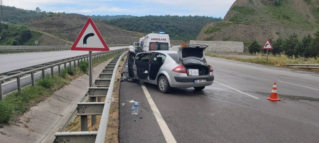 Samsun'da trafik kazası: 2 yaralı Samsun'da trafik kazası: 2 yaralı