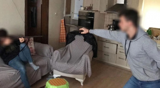 Sosyal medya fotoğrafı çekmek isterken arkadaş katili oldu