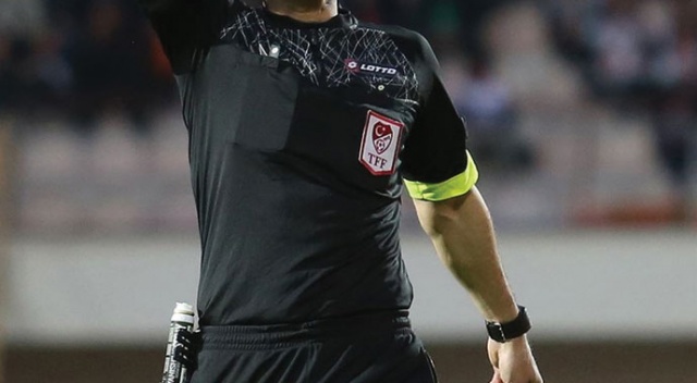 Süper Lig’de 28. haftada görev alacak hakemler açıkladı Süper Lig’de 28. haftada görev alacak hakemler açıkladı