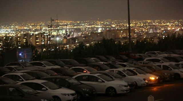 Tahran'da gaz deposunda patlama Tahran'da gaz deposunda patlama