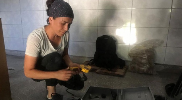 'Evinin hanımı ol' diyenleri dinlemedi, tesisatçı oldu 'Evinin hanımı ol' diyenleri dinlemedi, tesisatçı oldu