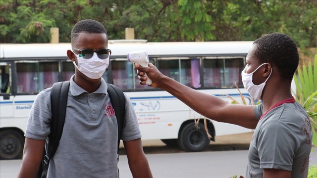 Afrika’da Covid-19 nedeniyle hayatını kaybedenlerin sayısı 14 bini aştı