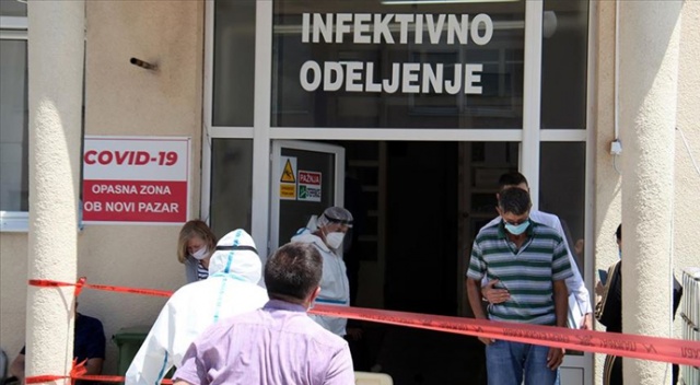 Balkanlar'da Kovid-19 vakaları artmaya devam ediyor