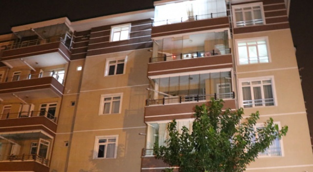 Bebeğiyle 5’inci kattan düşerek ölen anne ile ilgili korkunç detay incelemede ortaya çıktı! Bebeğiyle 5’inci kattan düşerek ölen anne ile ilgili korkunç detay incelemede ortaya çıktı!