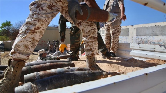 Cezayir'den 'Libya'ya askeri müdahaleye hazırlandığı' iddialarına yalanlama Cezayir'den 'Libya'ya askeri müdahaleye hazırlandığı' iddialarına yalanlama
