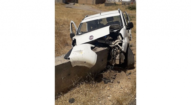 Diyarbakır&#039;da trafik kazası: 1 ölü, 4 yaralı