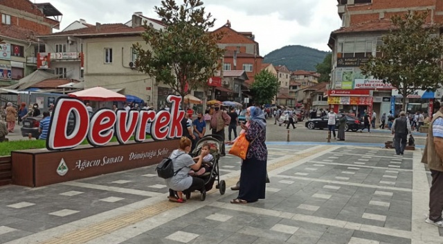 Düğüne katılan 11 kişinin testi pozitif çıktı