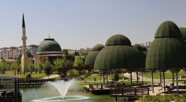 Elazığ&#039;da termometreler 47 dereceyi gösterdi