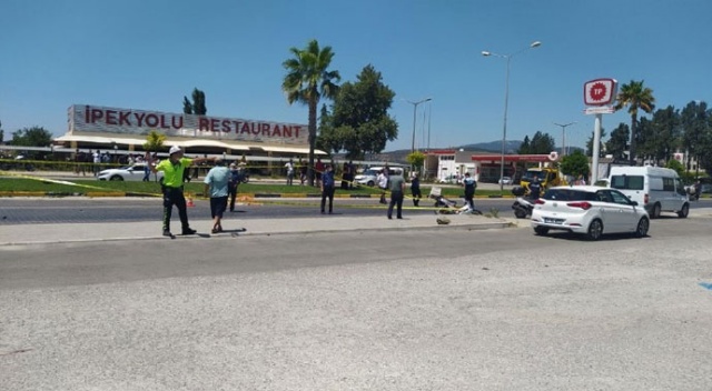 İzmir’de feci kaza: 1 ölü, 2 polis memuru yaralı