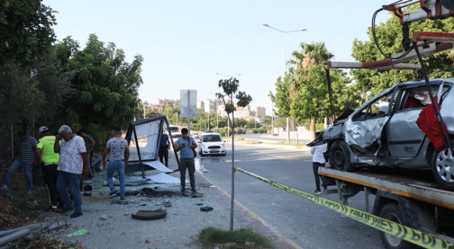 Özel harekat polisleri kaza yaptı: 4 yaralı