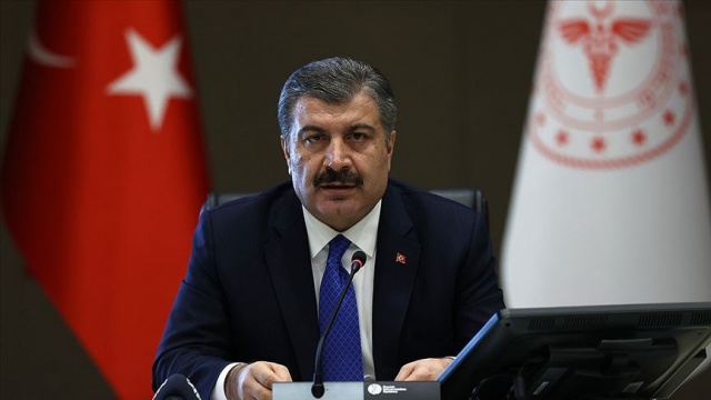 Sağlık Bakanı Koca: Virüsün yayılma hızının azaldığı düşüncesi yanıltıcıdır Sağlık Bakanı Koca: Virüsün yayılma hızının azaldığı düşüncesi yanıltıcıdır
