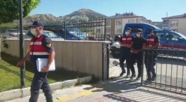 Sahte albayın oyununu jandarma bozdu Sahte albayın oyununu jandarma bozdu