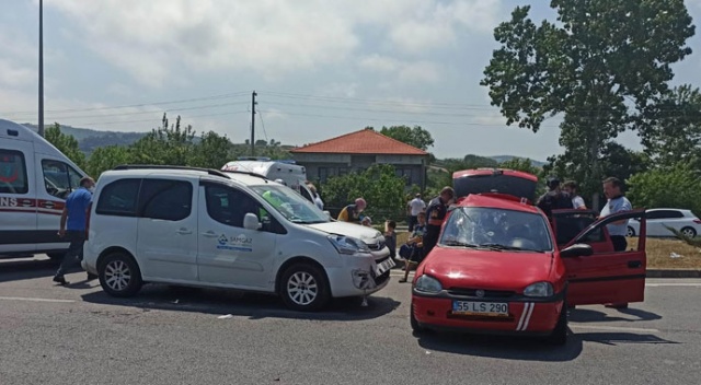Samsun'da trafik kazası: 8 yaralı Samsun'da trafik kazası: 8 yaralı