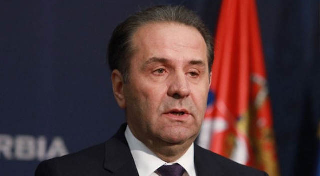 Sırbistan, Ermenistan'a silah gönderdiğini kabul etti Sırbistan, Ermenistan'a silah gönderdiğini kabul etti