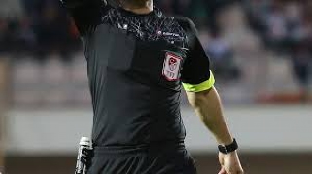 Süper Lig’de son haftanın hakemleri açıklandı Süper Lig’de son haftanın hakemleri açıklandı