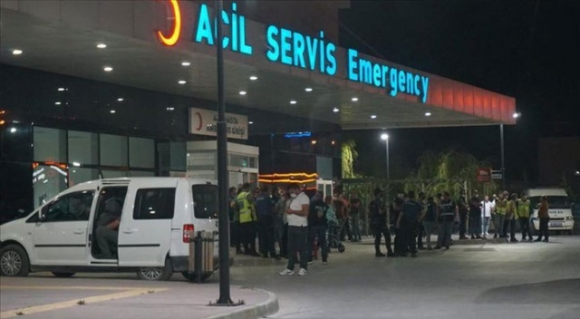 Tokat'ta silahlı kavgada 2 kardeş öldü, 4 kişi yaralandı Tokat'ta silahlı kavgada 2 kardeş öldü, 4 kişi yaralandı