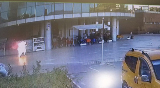 Akrabasını ihbar etti, pişman olup kendini yaktı Akrabasını ihbar etti, pişman olup kendini yaktı