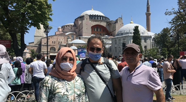 Ayasofya-i Kebir Cami-i Şerifi'ne Kurban Bayramı'nın 3'üncü gününde de ilgi büyük Ayasofya-i Kebir Cami-i Şerifi'ne Kurban Bayramı'nın 3'üncü gününde de ilgi büyük