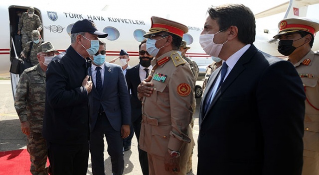 Bakan Akar ve Genelkurmay Başkanı Orgeneral Güler Libya'da Bakan Akar ve Genelkurmay Başkanı Orgeneral Güler Libya'da